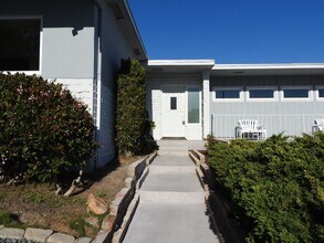 3420 Lowell St in San Diego, CA - Building Photo - Building Photo