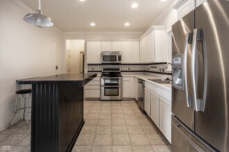 3394 Roundlake Lane in Whitestown, IN - Building Photo - Building Photo