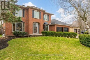 5 Lavender Way in London, ON - Building Photo