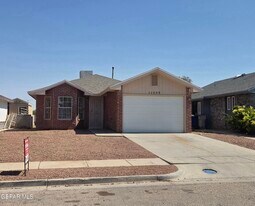 11559 Tony Ponce Dr in El Paso, TX - Building Photo
