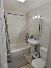 216 Kent St, Unit 22 in Brookline, MA - Building Photo - Building Photo