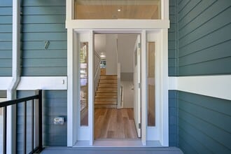 7 Stable Ln in Bellingham, WA - Building Photo - Building Photo