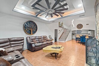 415 South Eighth Street in Hidalgo, TX - Foto de edificio - Building Photo