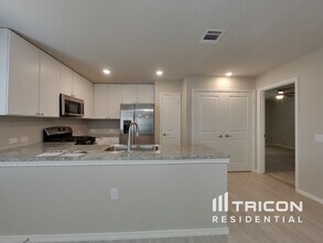 5603 Apricot Mist in San Antonio, TX - Building Photo - Building Photo
