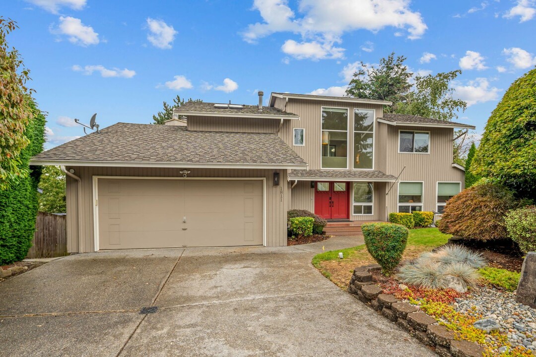 1811 Lincoln Cir SE in Renton, WA - Building Photo