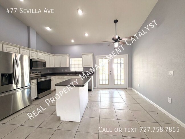 477 Sevilla Ave in Tarpon Springs, FL - Building Photo - Building Photo
