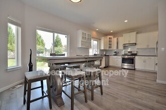 2575 W Palais Dr in Coeur d'Alene, ID - Building Photo - Building Photo