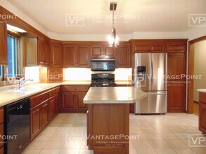 1482 Parkway Dr in Green Bay, WI - Building Photo - Building Photo