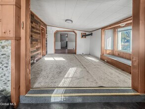 196 Luzerne Rd in Queensbury, NY - Building Photo - Building Photo