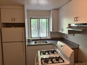 56 Riverview Ave, Unit 56 Riverview Avenue #2 in Tarrytown, NY - Building Photo - Building Photo