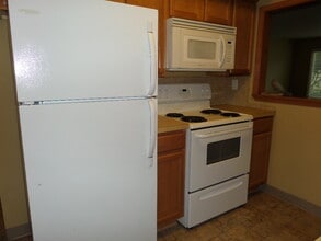693 32nd St in Washougal, WA - Building Photo - Building Photo
