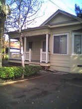 764-780 Dutton Ave in Santa Rosa, CA - Foto de edificio - Building Photo