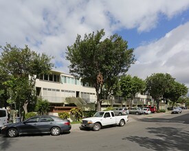 Diamond Head Leilani in Honolulu, HI - Foto de edificio - Building Photo