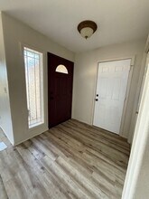 577 Sunwood Dr NW in Salem, OR - Building Photo - Building Photo