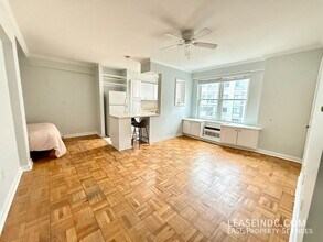 2130 N St NW in Washington, DC - Building Photo - Building Photo