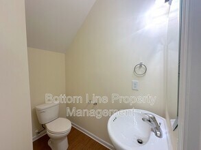 9341 Hamel St in Charlotte, NC - Building Photo - Building Photo