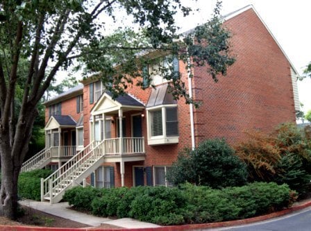 property at 1515 S Lumpkin St
