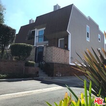 4333 Alla Rd in Marina Del Rey, CA - Building Photo - Building Photo