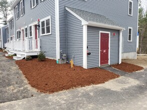 5 Twin Ponds Dr in Middleboro, MA - Foto de edificio - Building Photo