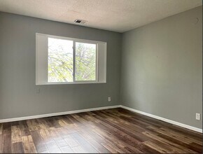 3211 N 6th St in Minneapolis, MN - Building Photo - Building Photo