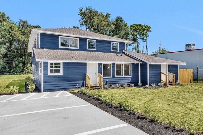 property at 16016 Green Manor Dr