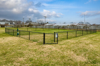 Vintage Park in Nixa, MO - Building Photo - Other