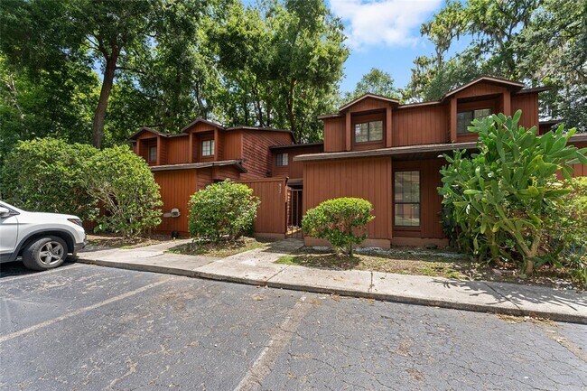 917 SW 56th Terrace in Gainesville, FL - Building Photo - Building Photo