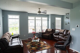 3502 Sun Trl in Morgantown, WV - Building Photo - Building Photo