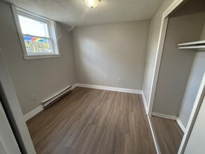 West Galbraith Apartments in Cincinnati, OH - Building Photo - Building Photo