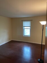 5101 Carriage Way Dr in Rolling Meadows, IL - Building Photo - Building Photo