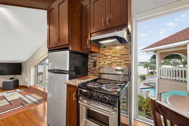 property at 1623 Lake Arbor Dr