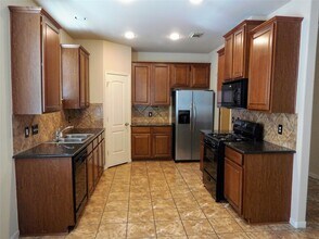 14435 Long Meadow Dr in Houston, TX - Building Photo - Building Photo