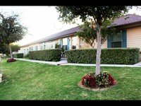 The Cliffs on Whitby in San Antonio, TX - Building Photo - Building Photo