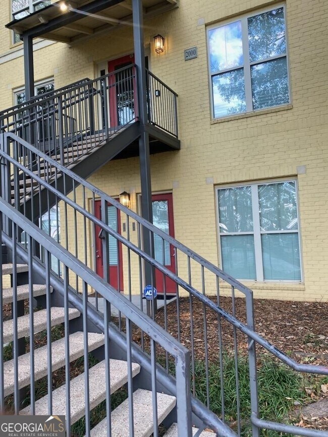 1195 Milton Terrace SE, Unit 2304 in Atlanta, GA - Building Photo - Building Photo
