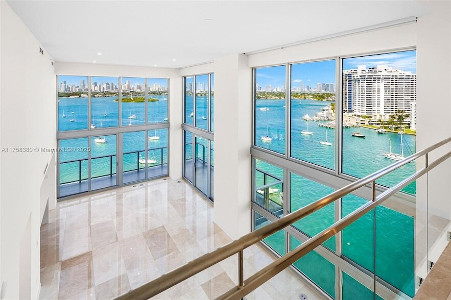 1500 Bay Rd, Unit N-1101 in Miami Beach, FL - Building Photo