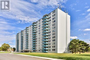 1442 Lawrence Ave W in Toronto, ON - Building Photo