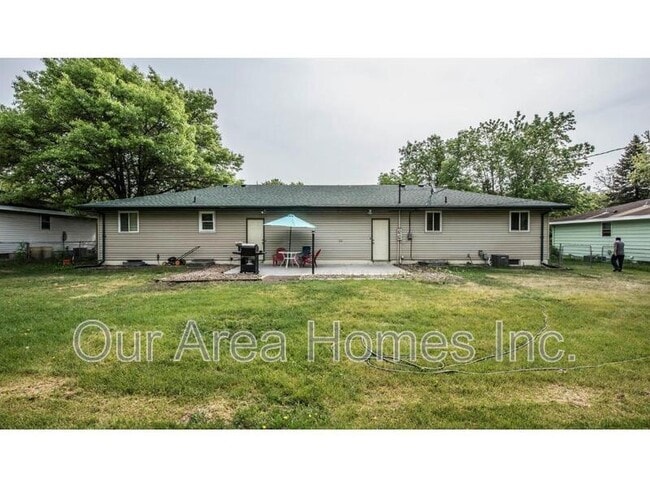 3901 9th Ln in Anoka, MN - Building Photo - Building Photo