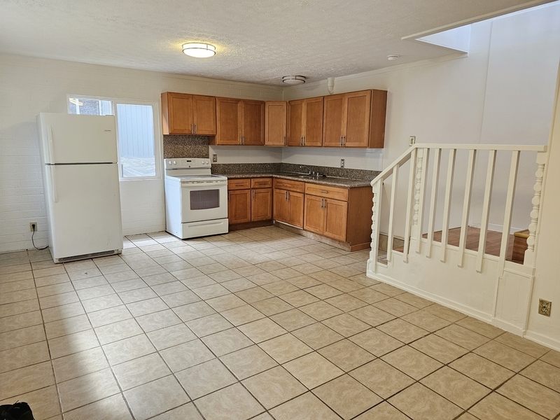 87-560-560 Manuaihue St in Waianae, HI - Building Photo