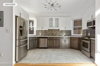 196 New York Ave in Brooklyn, NY - Building Photo - Building Photo
