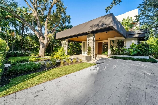 8625 NE 10th Ave in Miami, FL - Building Photo - Building Photo