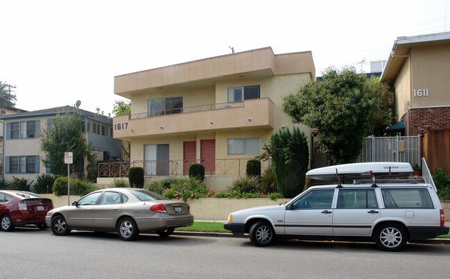 1617 Glendon Ave in Los Angeles, CA - Building Photo - Building Photo