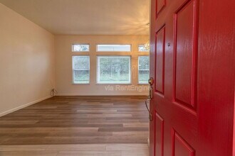 4142 Pinehurst Cir in Stockton, CA - Building Photo - Building Photo