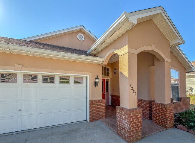 3327 Dartmouth Dr in Tallahassee, FL - Building Photo - Building Photo