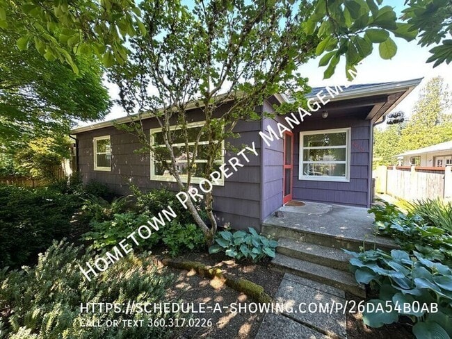property at 1613 Garrison St NE