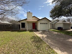 9703 Curlew Dr in Austin, TX - Building Photo - Building Photo
