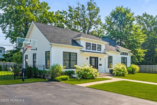 519 Laurel Ave in Allenhurst, NJ - Building Photo - Building Photo