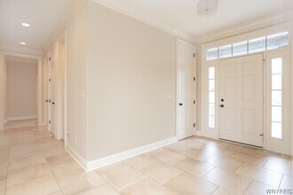 9 Hidden Creek Ct in Buffalo, NY - Building Photo - Building Photo