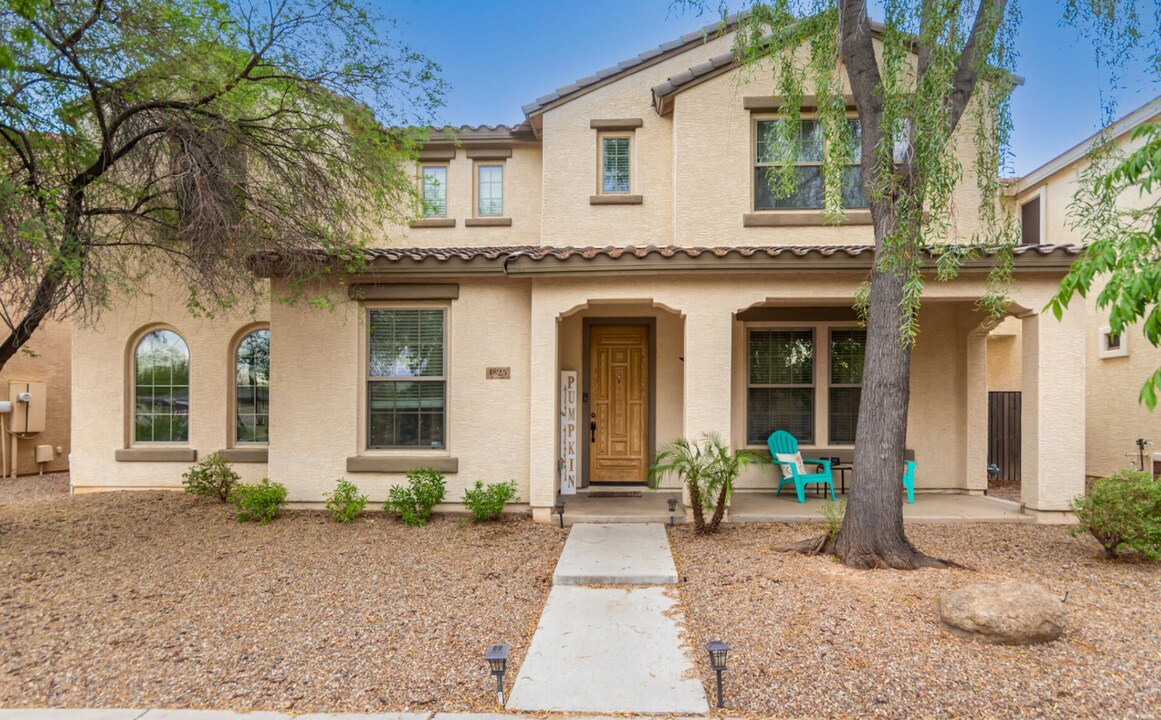 1825 S Rockwell St in Gilbert, AZ - Building Photo