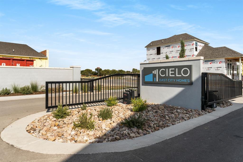 17506 El Hidalgo Dr in Round Rock, TX - Building Photo
