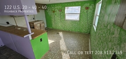 122 US-20 in Thermopolis, WY - Building Photo - Building Photo